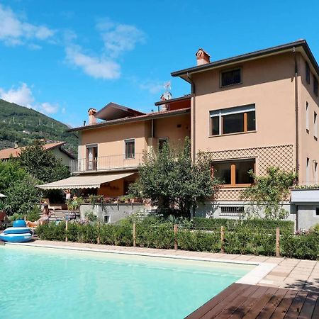 דונגו Abies Lago Di Como מראה חיצוני תמונה